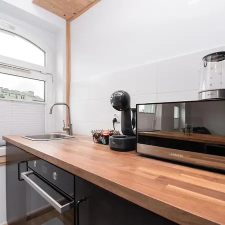 Nowy Swiat 2 דירה